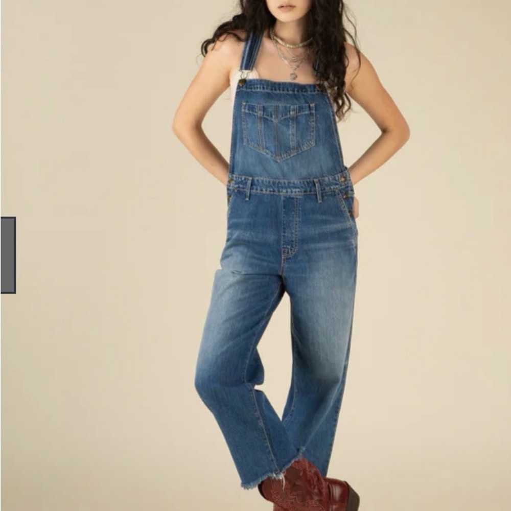 Sendero provisions juniper Women's Classic Blue Denim Overalls